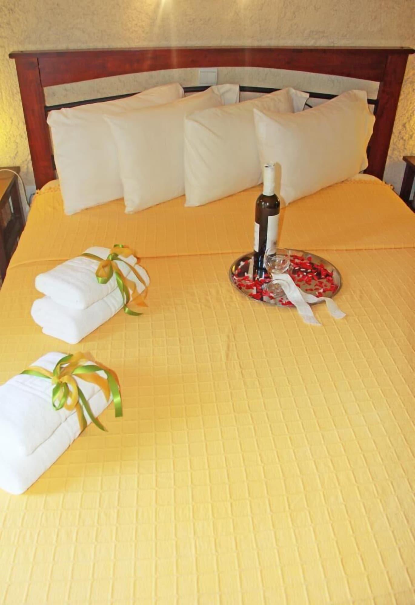 Panas Hotel 斯巴达 外观 照片
